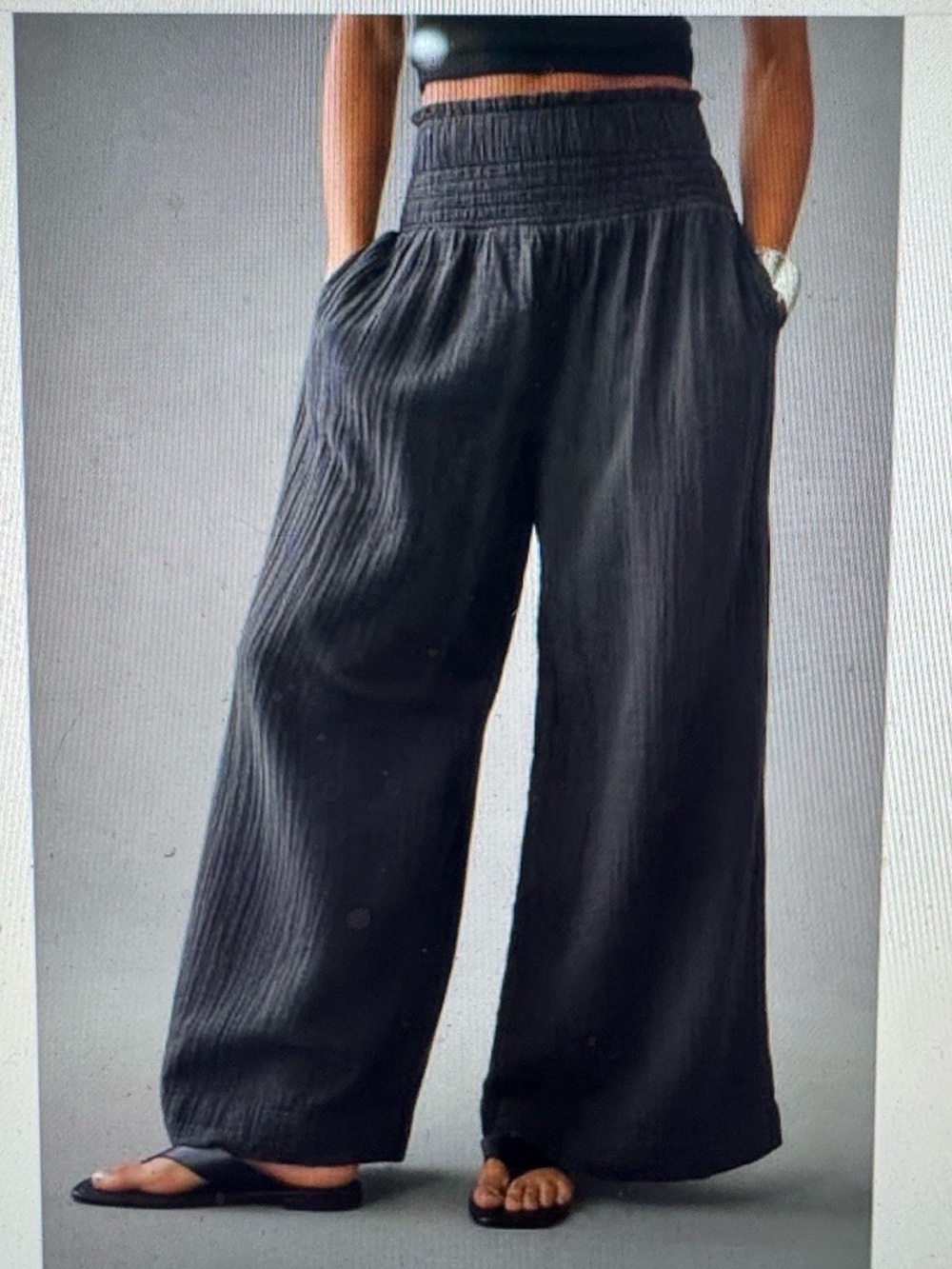 BY ANTHROPOLOGIE Black Wide Leg Smocked Gauze Pants Smocked Women's Large
